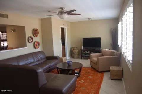 3951 E Becker Ln, Phoenix, AZ 85028 photo 3
