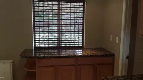 3951 E Becker Ln, Phoenix, AZ 85028 photo 11