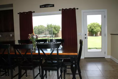 4118 E Grove Cir, Mesa, AZ 85206 photo 10