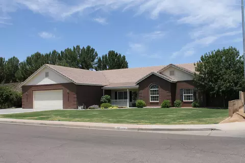 4118 E Grove Cir, Mesa, AZ 85206 photo 1