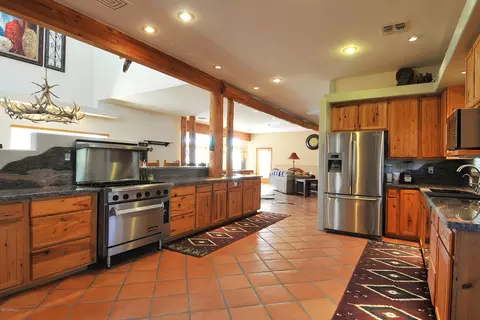 8334 E Culver St, Mesa, AZ 85207 photo 2