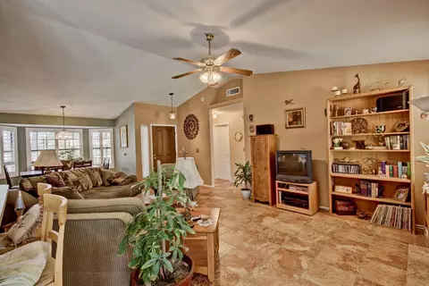 17813 N 1st Dr, Phoenix, AZ 85023 photo 7