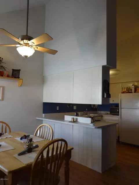1145 E Kaler Dr, Phoenix, AZ 85020 photo 7
