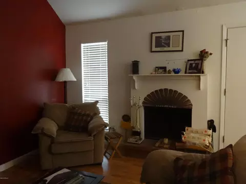 1145 E Kaler Dr, Phoenix, AZ 85020 photo 3