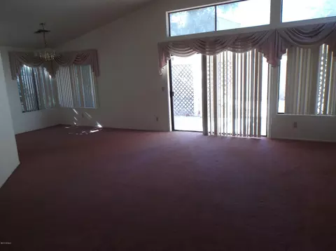 337 E Stonebridge Dr, Gilbert, AZ 85234 photo 7