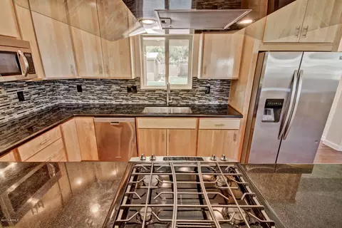 2102 E Weldon Ave, Phoenix, AZ 85016 photo 27