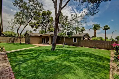 2102 E Weldon Ave, Phoenix, AZ 85016 photo 6