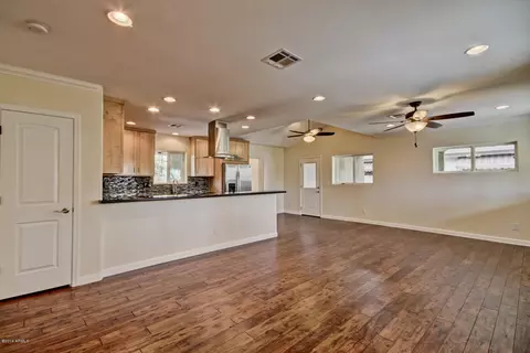 2102 E Weldon Ave, Phoenix, AZ 85016 photo 13