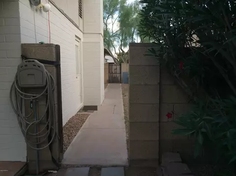 2156 E Gemini Dr, Tempe, AZ 85283 photo 18