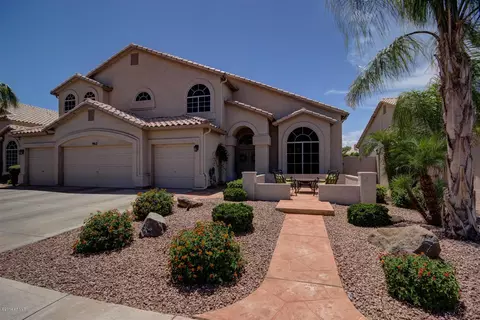962 N Layman St, Gilbert, AZ 85233 photo 1