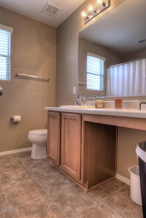 986 S Hawk Ln, Gilbert, AZ 85296 photo 19