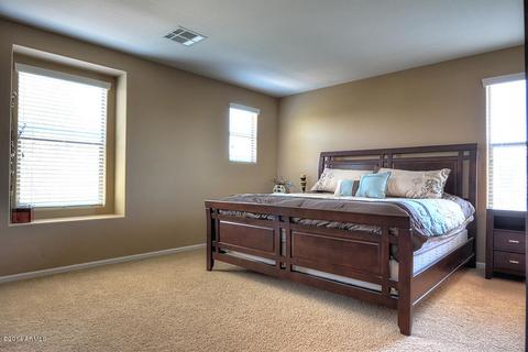 986 S Hawk Ln, Gilbert, AZ 85296 photo 14