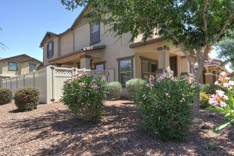 986 S Hawk Ln, Gilbert, AZ 85296 photo 2