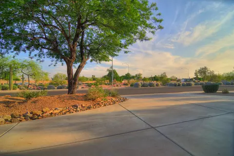 9510 E Greenway St, Mesa, AZ 85207 photo 4