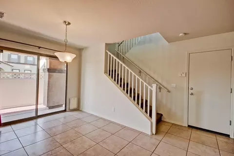 1069 S Deerfield Ln, Gilbert, AZ 85296 photo 12