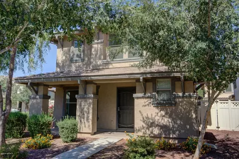 1069 S Deerfield Ln, Gilbert, AZ 85296 photo 5