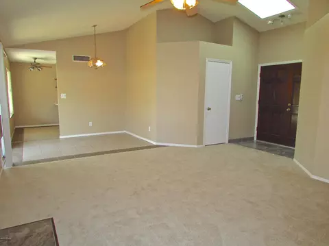 6731 E Ivy St, Mesa, AZ 85205 photo 3