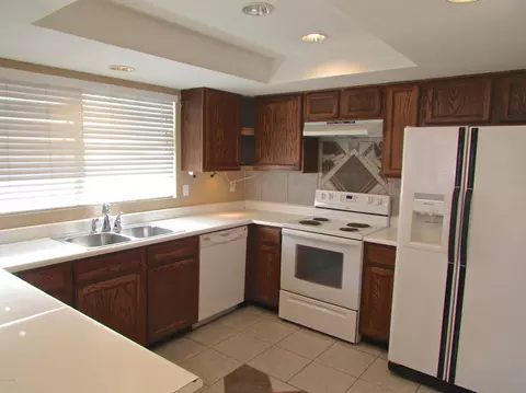 6731 E Ivy St, Mesa, AZ 85205 photo 7