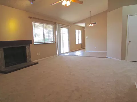 6731 E Ivy St, Mesa, AZ 85205 photo 4