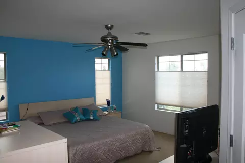 4351 E Selena Dr, Phoenix, AZ 85050 photo 3
