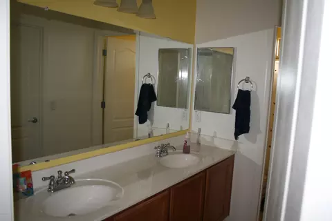 4351 E Selena Dr, Phoenix, AZ 85050 photo 7