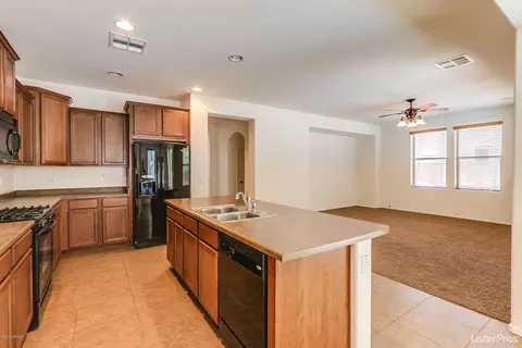 3345 E Carla Vista Dr, Gilbert, AZ 85295 photo 10