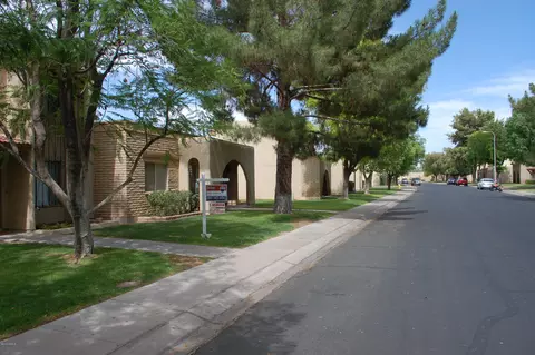 2140 E Minton Dr, Tempe, AZ 85282 photo 2