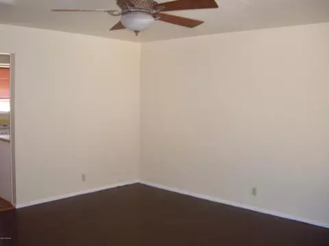 3801 N 49th Pl, Phoenix, AZ 85018 photo 12