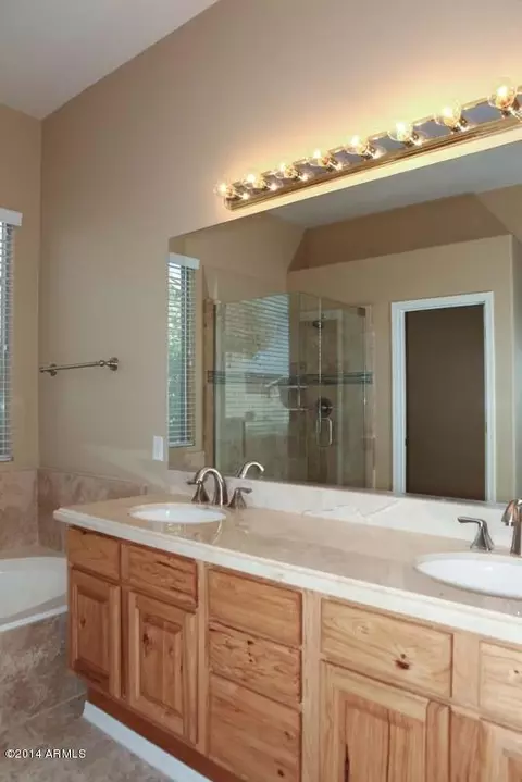 4543 E Indigo St, Gilbert, AZ 85298 photo 12