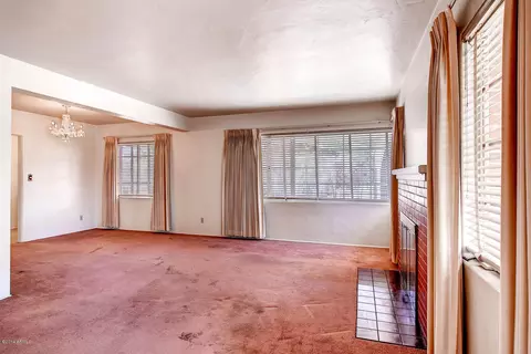 902 E Cambridge Ave, Phoenix, AZ 85006 photo 4