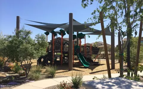 3960 E Ficus Way, Gilbert, AZ 85298 photo 5