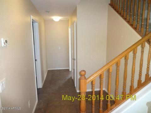 2004 S 66th Ln, Phoenix, AZ 85043 photo 5