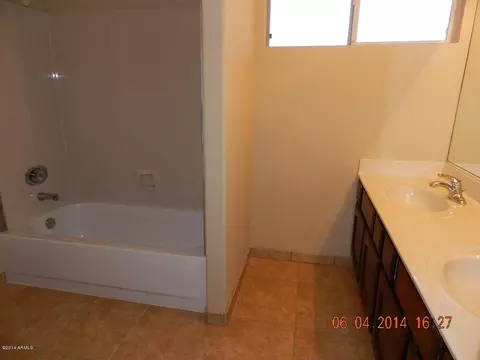 3744 E Morrow Dr, Phoenix, AZ 85050 photo 18