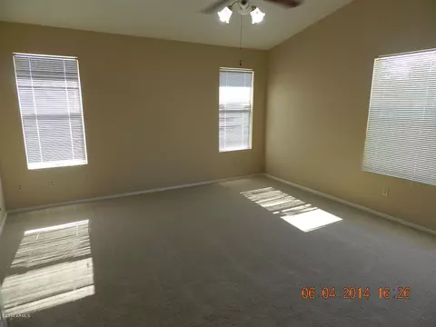 3744 E Morrow Dr, Phoenix, AZ 85050 photo 11