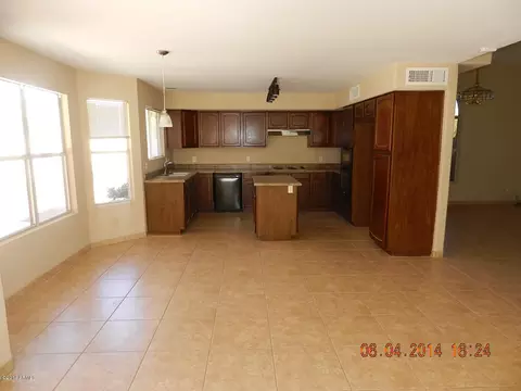 3744 E Morrow Dr, Phoenix, AZ 85050 photo 4