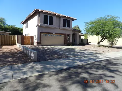 3744 E Morrow Dr, Phoenix, AZ 85050 photo 1