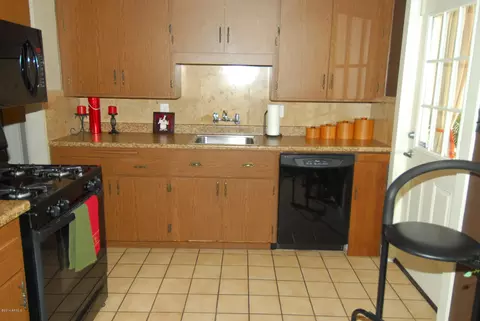 2434 E Hazelwood St, Phoenix, AZ 85016 photo 13