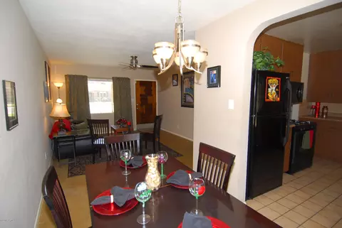 2434 E Hazelwood St, Phoenix, AZ 85016 photo 8