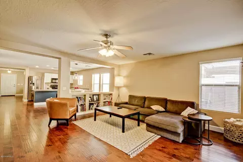 1909 E Parkside Ln, Phoenix, AZ 85024 photo 13