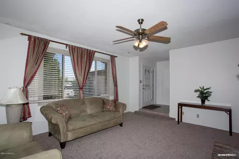 131 E Pebble Beach Dr, Tempe, AZ 85282 photo 2