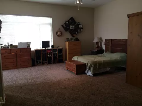 4107 E Hancock Dr, Phoenix, AZ 85028 photo 12