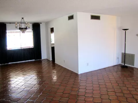 1895 E Auburn Dr, Tempe, AZ 85283 photo 11