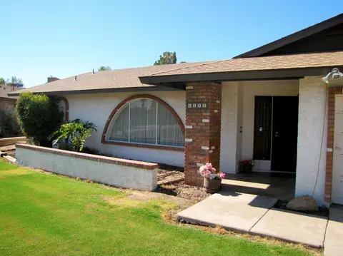 1895 E Auburn Dr, Tempe, AZ 85283 photo 4