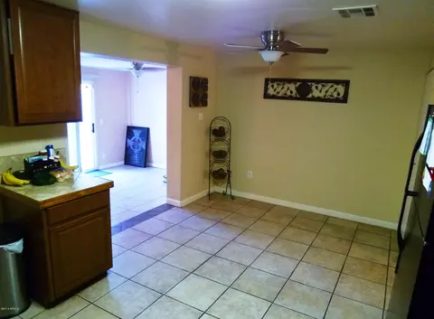 3627 E Hearn Rd, Phoenix, AZ 85032 photo 9