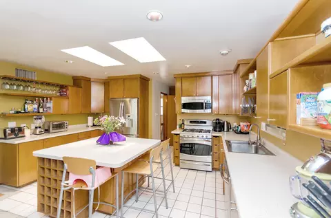 4033 E Mitchell Dr, Phoenix, AZ 85018 photo 4