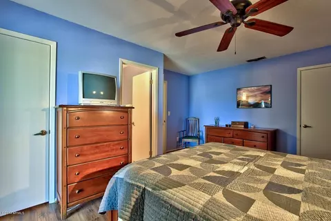 2132 E Gelding Dr, Phoenix, AZ 85022 photo 13