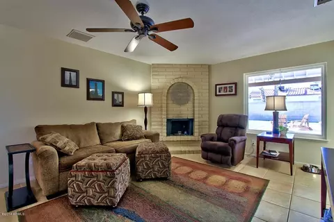 2132 E Gelding Dr, Phoenix, AZ 85022 photo 20