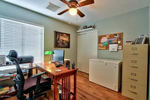 2132 E Gelding Dr, Phoenix, AZ 85022 photo 14