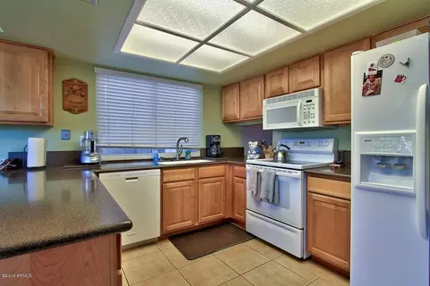 2132 E Gelding Dr, Phoenix, AZ 85022 photo 23