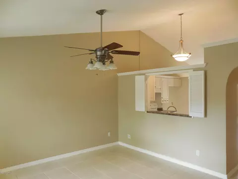 1922 E Grandview Dr, Phoenix, AZ 85022 photo 6